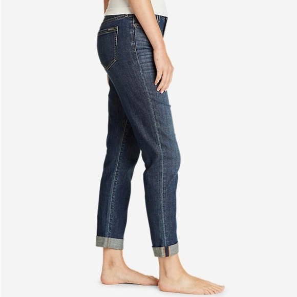EDDIE BAUER Sz 8 Boyfriend Slim Heritage  Wash Jeans NEW WITH TAG - Picture 1 of 15